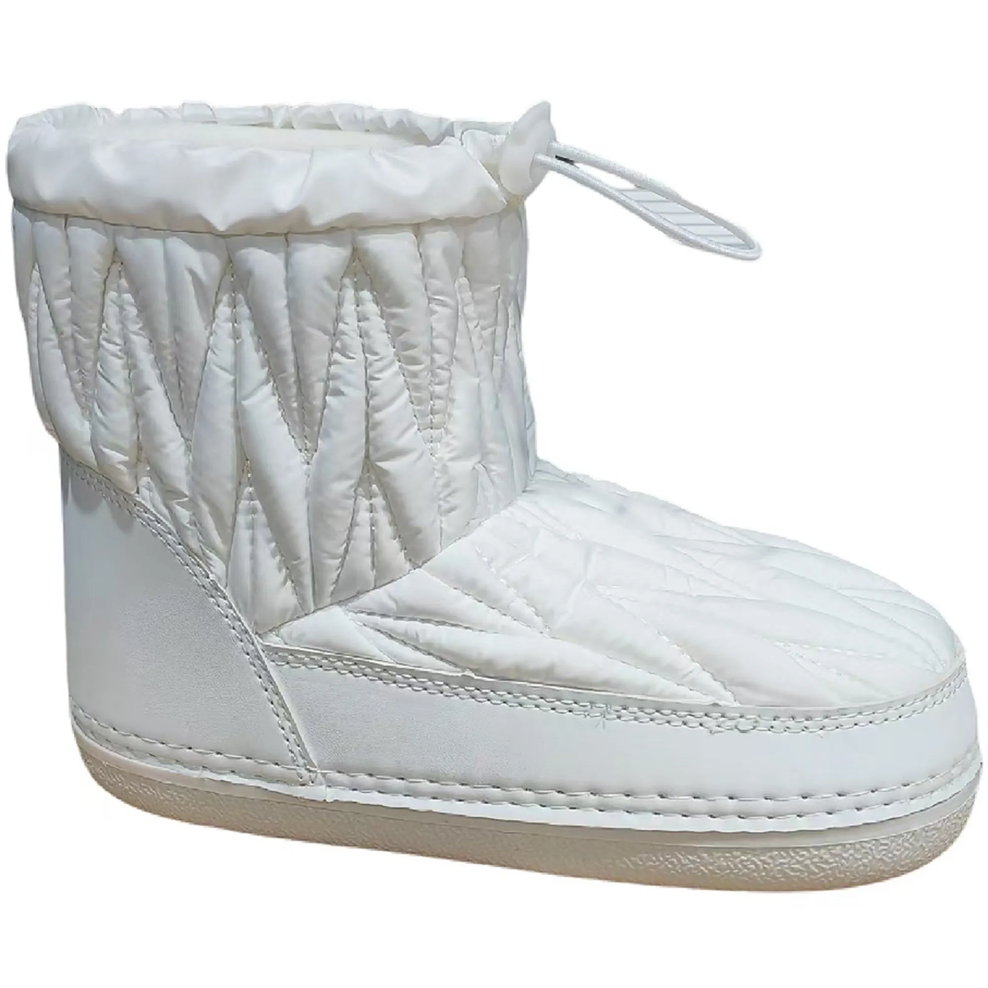 Mountain Ridge Women's Lined Quilted Boots